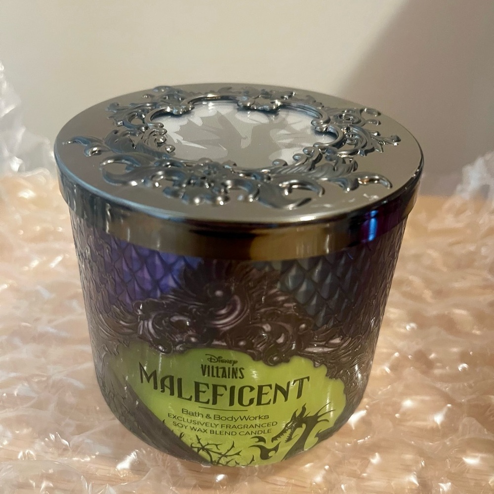 NWT Disney Villains Maleficent Candle Bath & Body Works